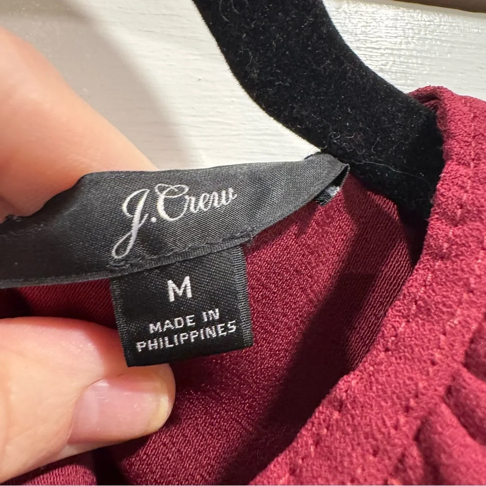 J Crew Womens Burgundy Ruffle‎ neck sleeveless blouse top Valentines Day Date